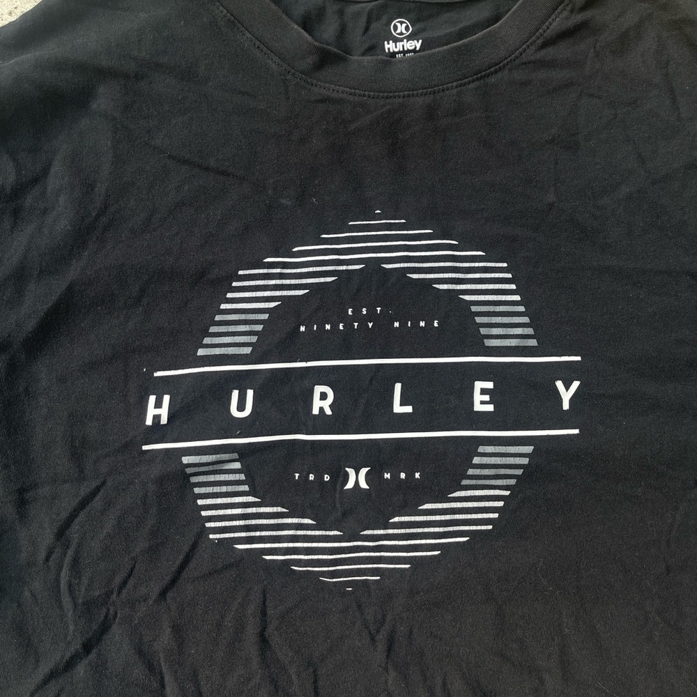 Hurley t-shirt Large - Picture 3 of 5